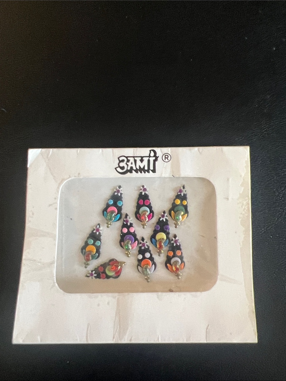 Ami Multicolor Decorative Bindi Set for Women Jewelry